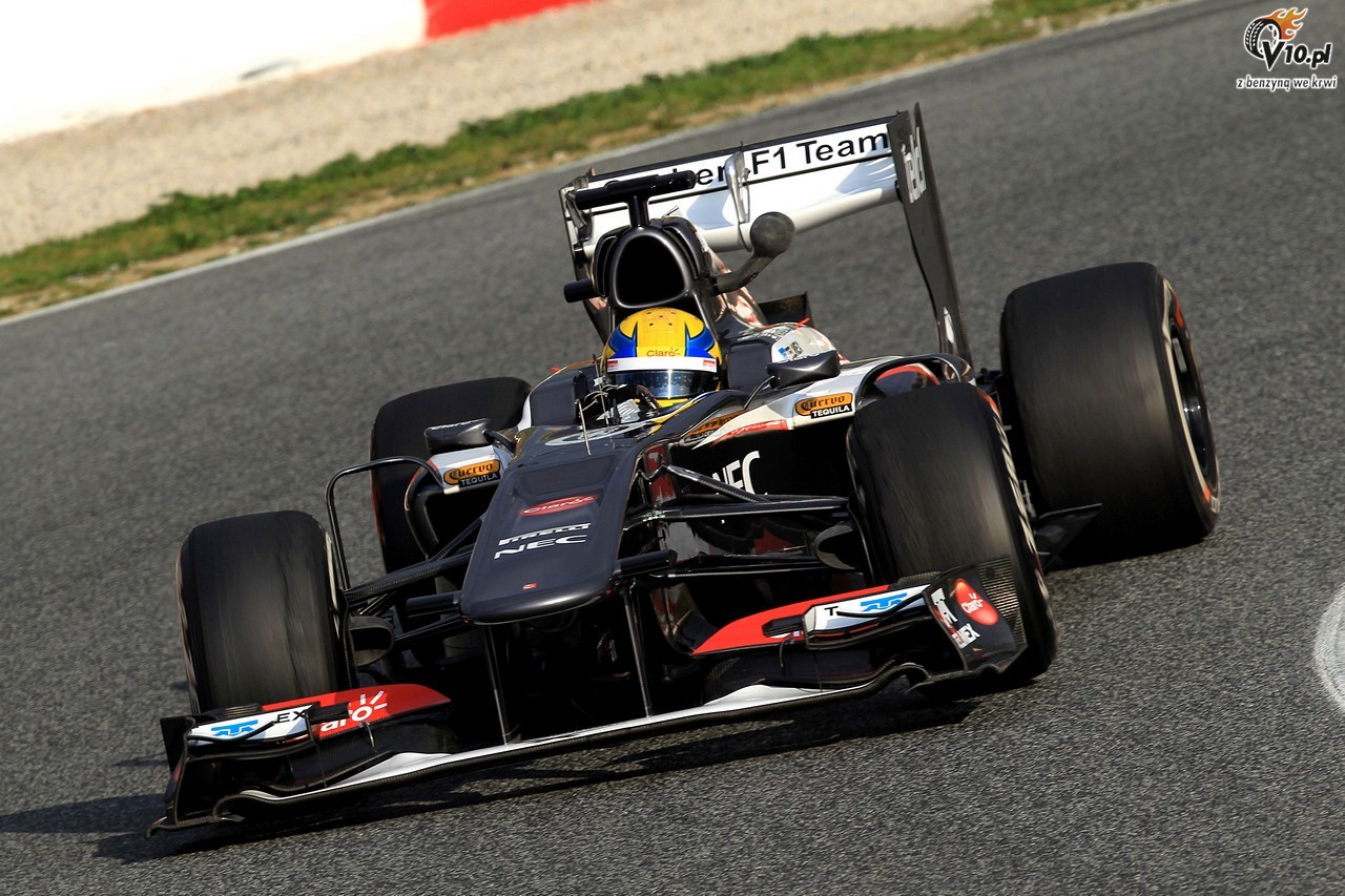 I Testy F1 w Barcelonie 2013 - dzie pierwszy