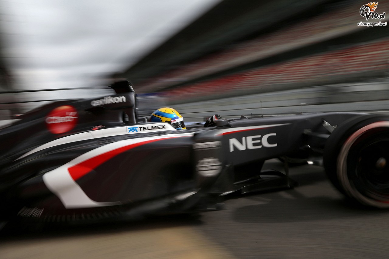 I Testy F1 w Barcelonie 2013 - dzie pierwszy