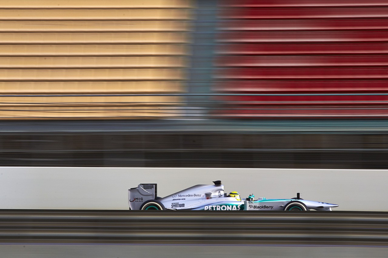 I Testy F1 w Barcelonie 2013 - dzie pierwszy