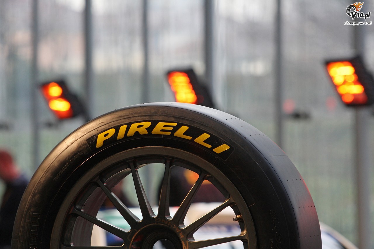 Pirelli - prezentacja opon do sportów motorowych na sezon 2013