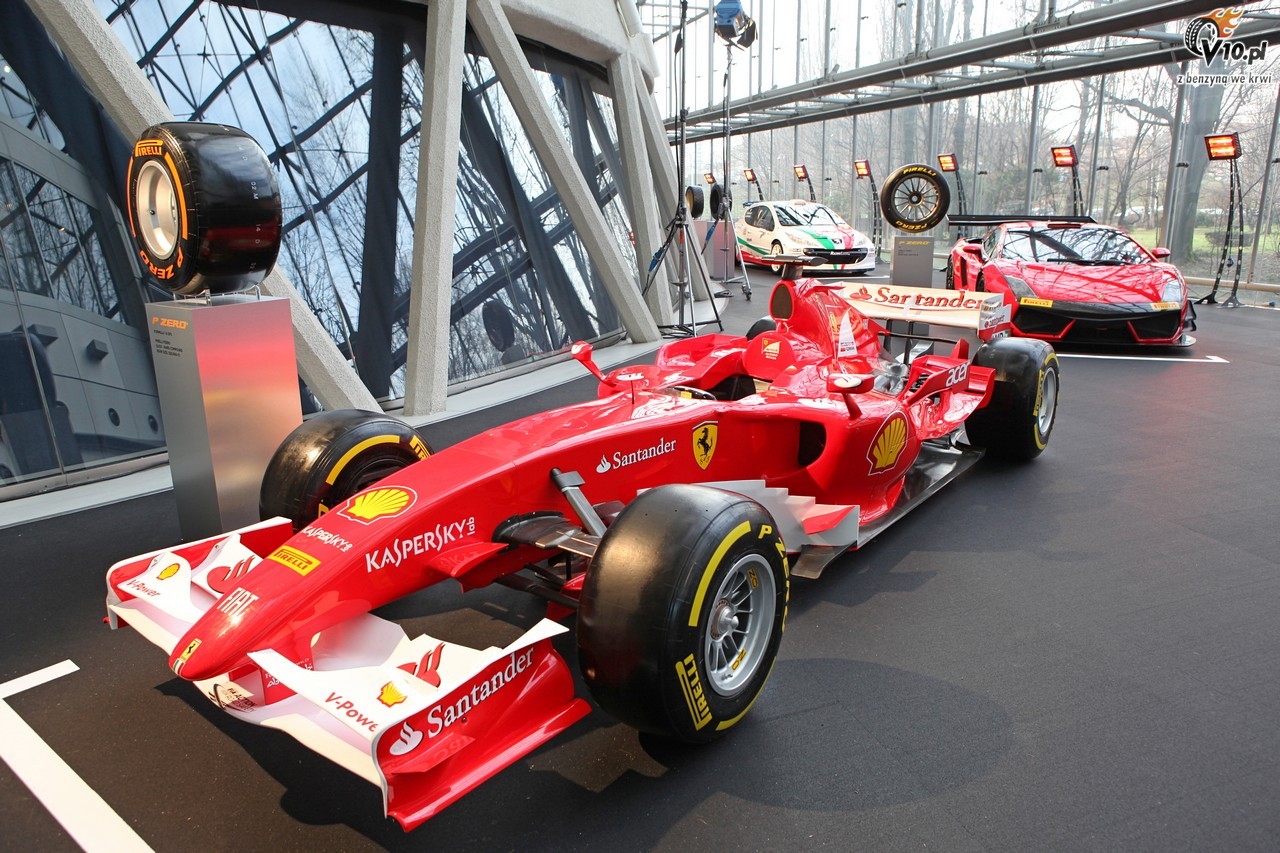Pirelli - prezentacja opon do sportw motorowych na sezon 2013