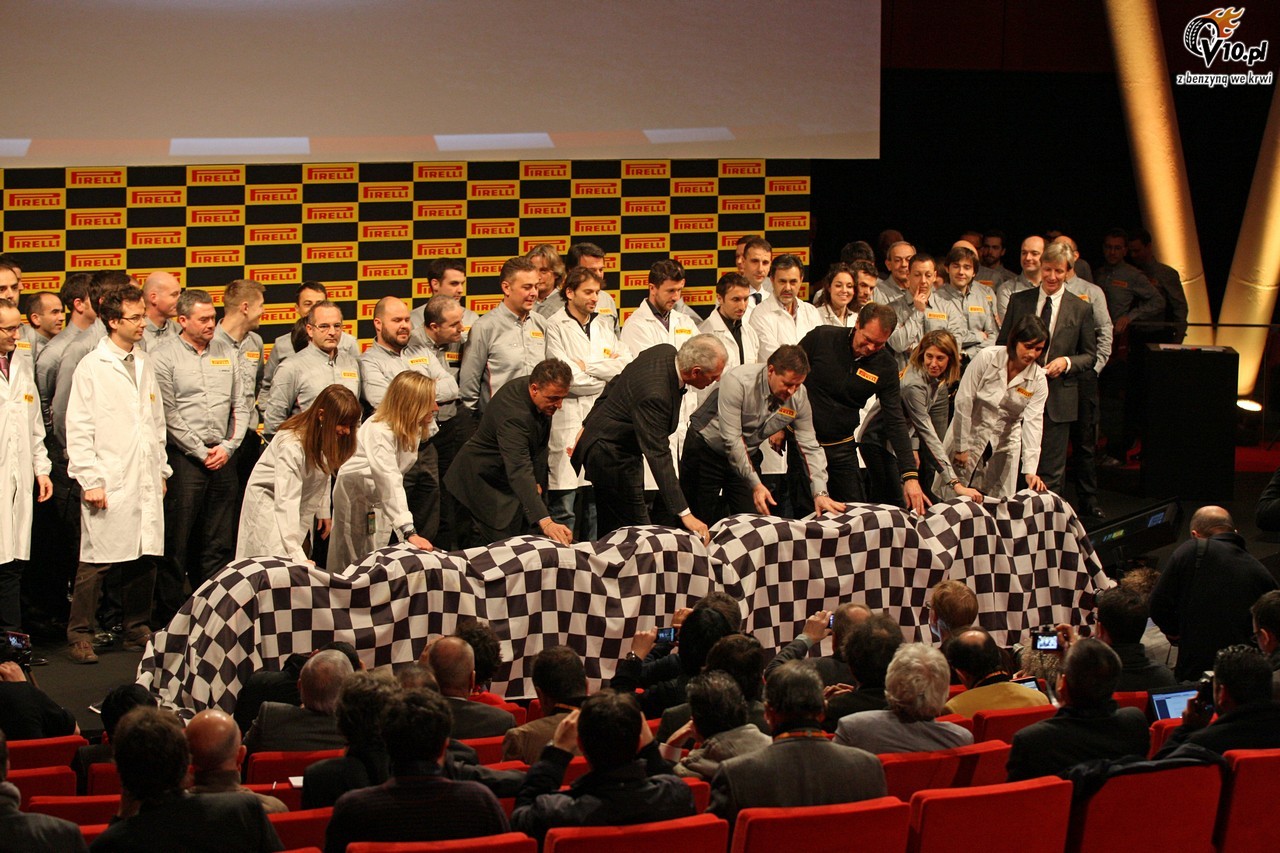 Pirelli - prezentacja opon do sportw motorowych na sezon 2013