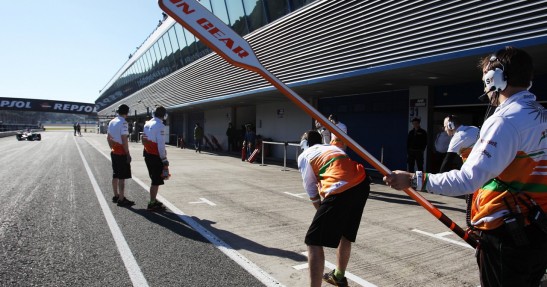 Testy F1 w Jerez 2013 - dzień pierwszy