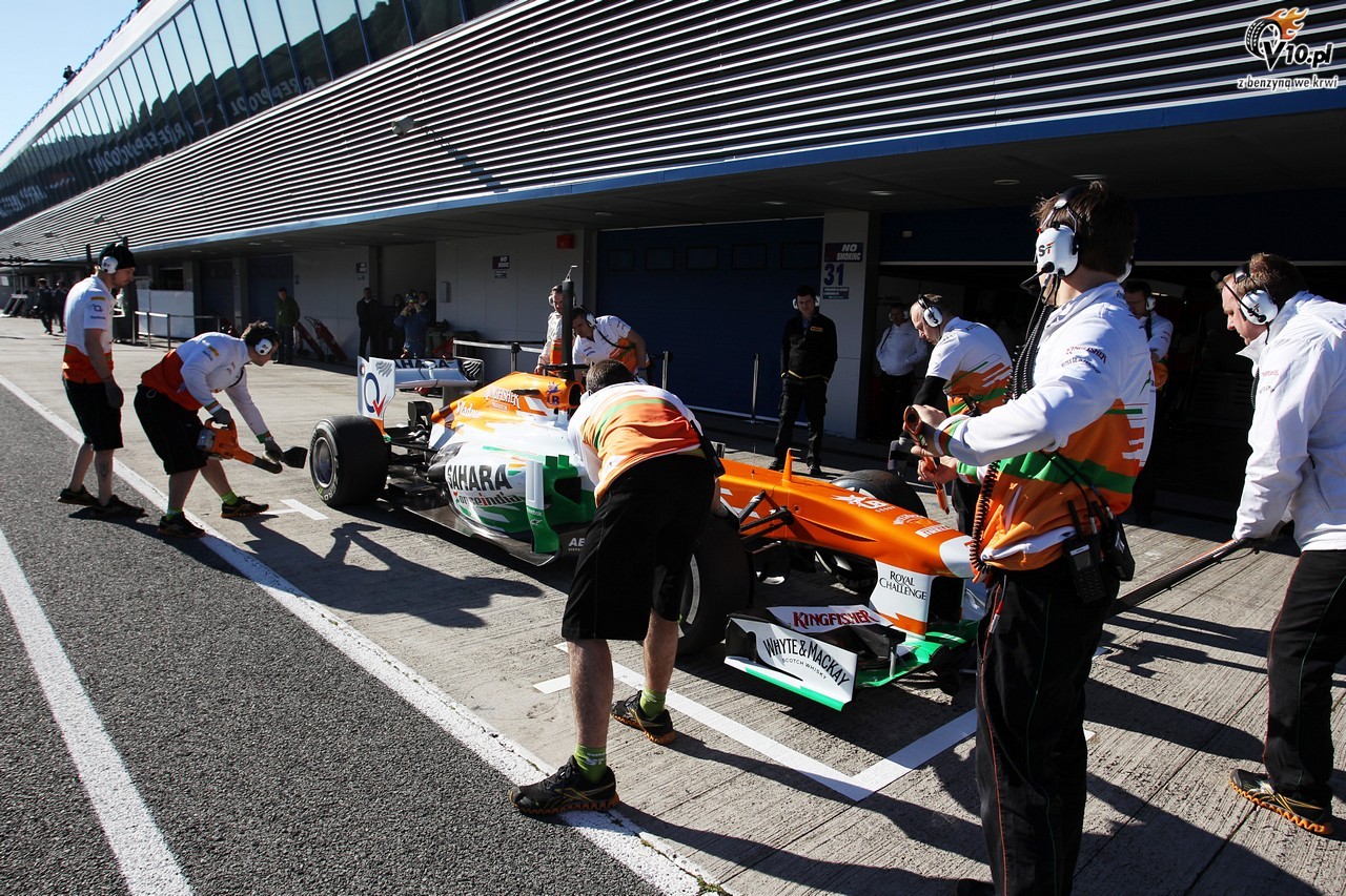 Testy F1 w Jerez 2013 - dzie pierwszy