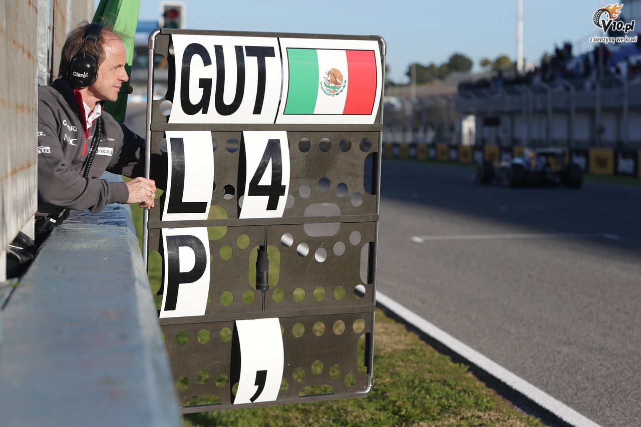 Testy F1 w Jerez - statystyki Pirelli