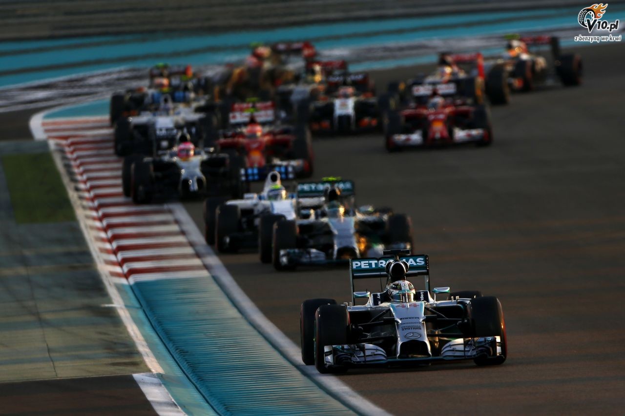 F1 rezygnuje z podwjnych punktw i restartw z miejsca na sezon 2015