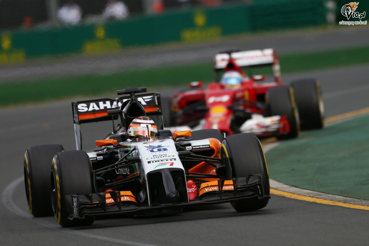 Alonso: Silnik Mercedesa jak z innej kategorii