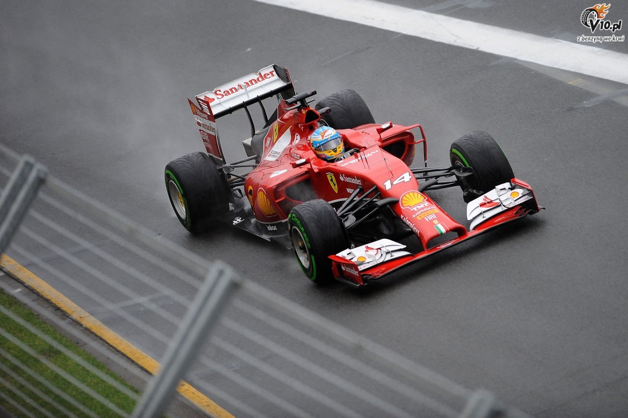 GP Malezji - kwalifikacje: Hamilton o wos przed Vettelem na zmoczonym Sepang