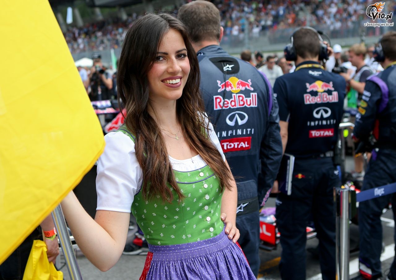 Grid Girls - czerwiec 2014