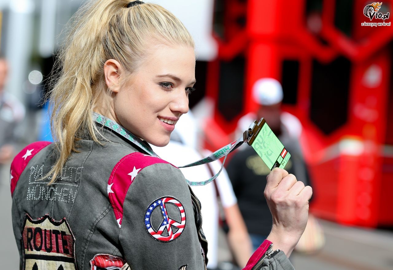 Grid Girls - czerwiec 2014
