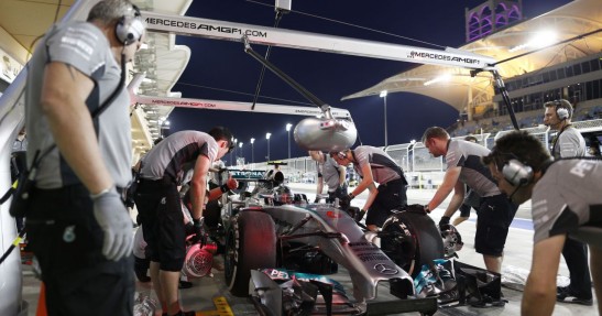 GP Bahrajnu 2014 - piątkowe treningi