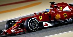 GP Singapuru - 2. trening: Hamilton najszybszy, Rosbergowi przeszkodzi wypadek Maldonado