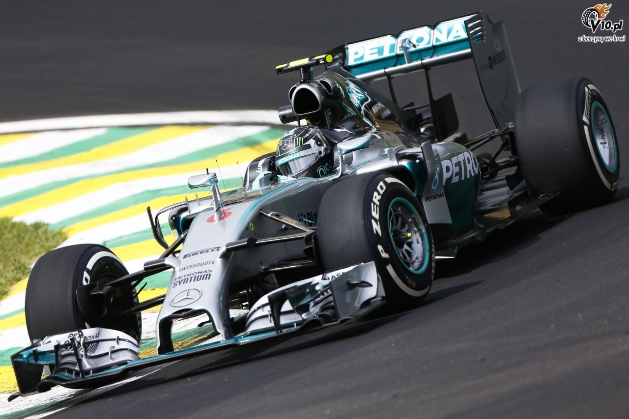 GP Brazylii - kwalifikacje: Rosberg o wos lepszy od Hamiltona