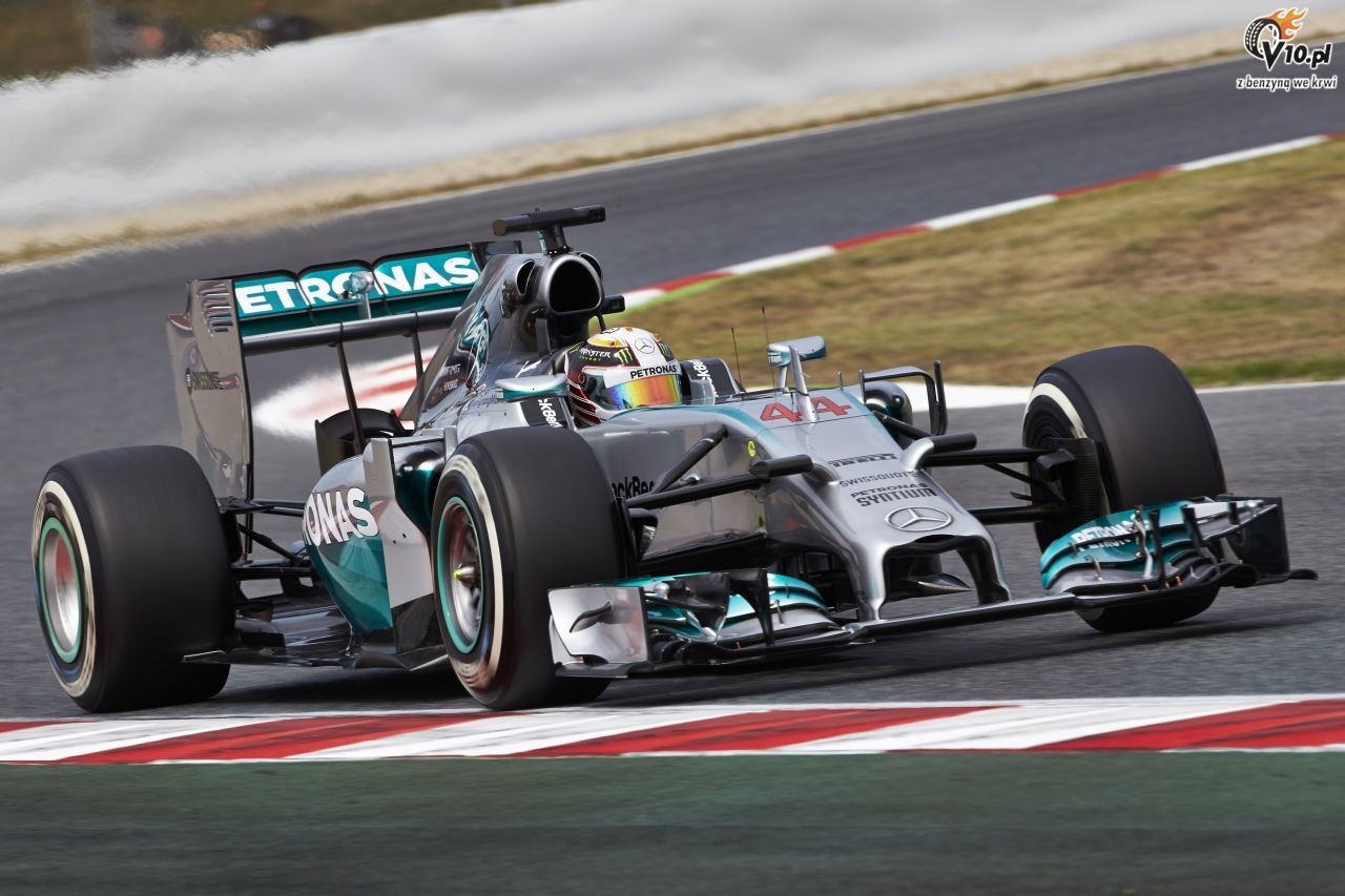 GP Hiszpanii - wycig: Hamilton nie da si dopa Rosbergowi