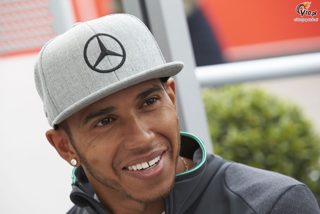 Hamilton obstawia cakowit dominacj Mercedesa w GP Kanady