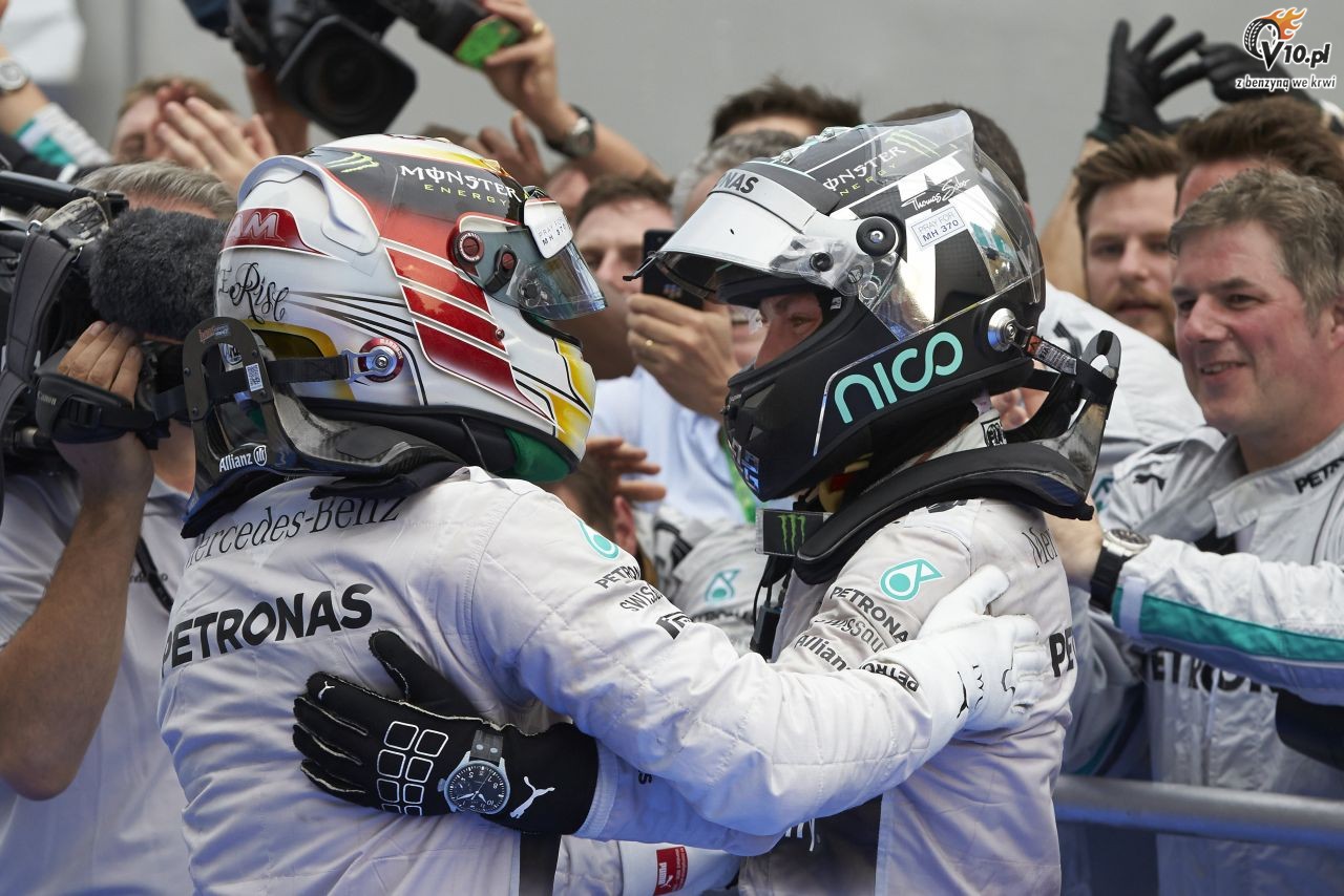 Hamilton: Zmiotem Rosberga