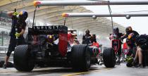 Hamilton: Red Bull dorwnuje nam w zakrtach