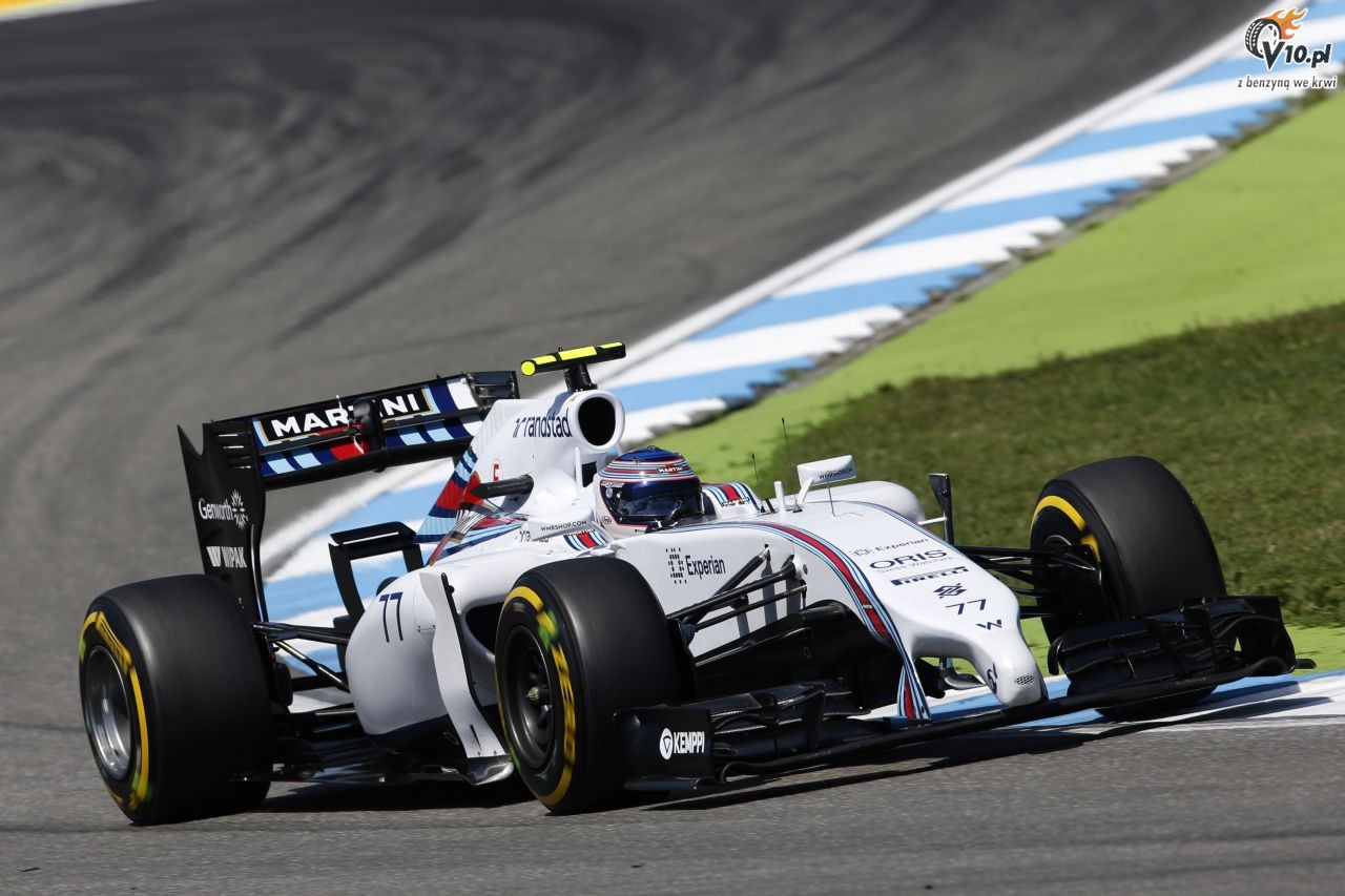 GP Niemiec - kwalifikacje: Rosberg na pole position, Hamilton na bandzie
