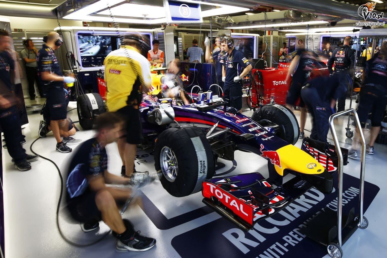 GP Singapuru 2014 - pitkowe treningi