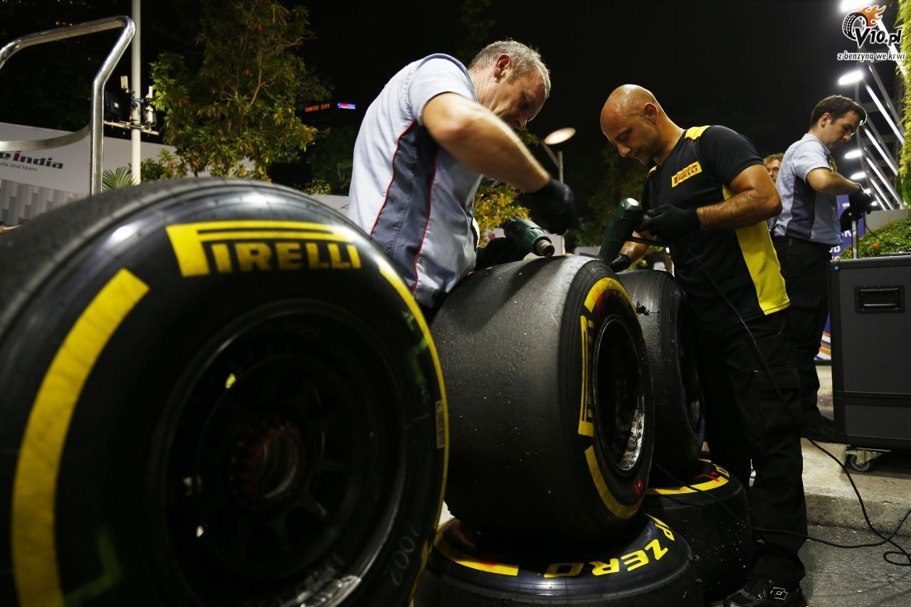 GP Singapuru 2014 - pitkowe treningi