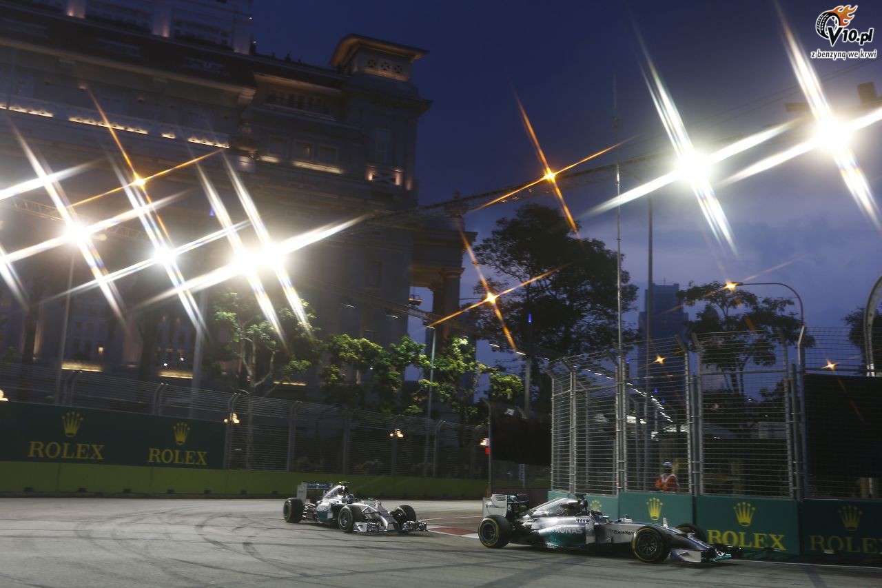 GP Singapuru - 3. trening: Alonso wraca na szczyt