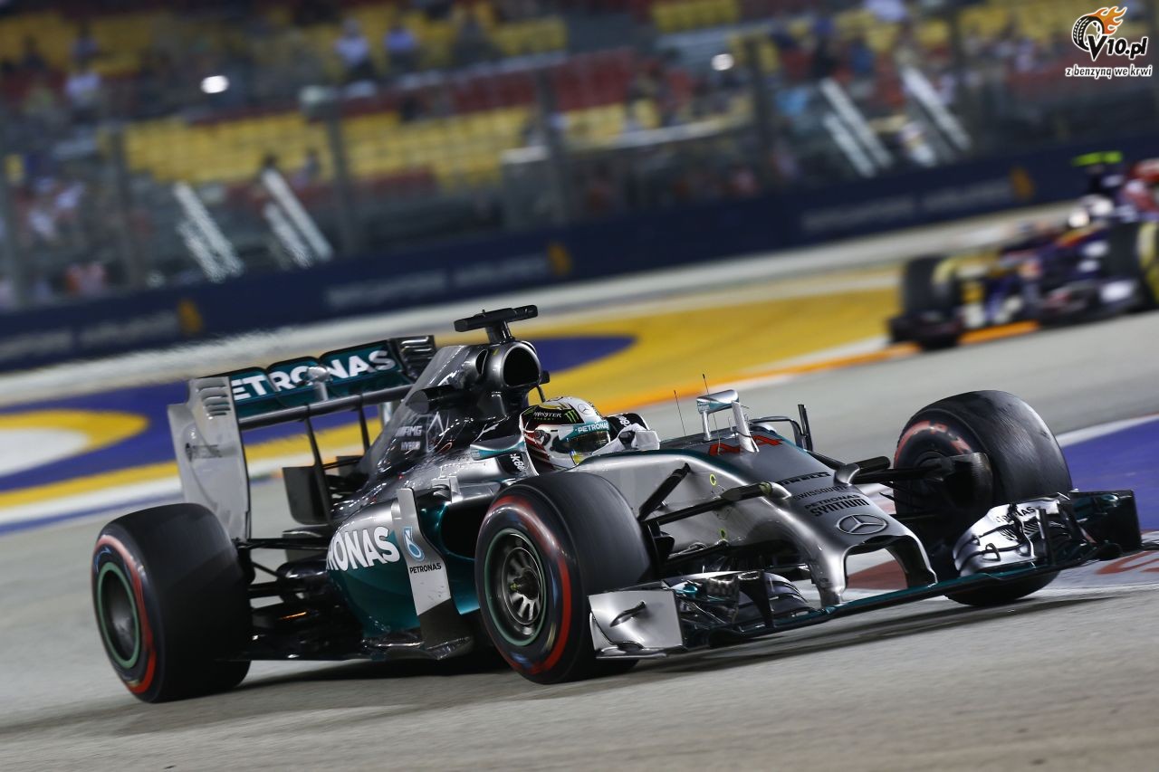 GP Singapuru 2014 - pitkowe treningi