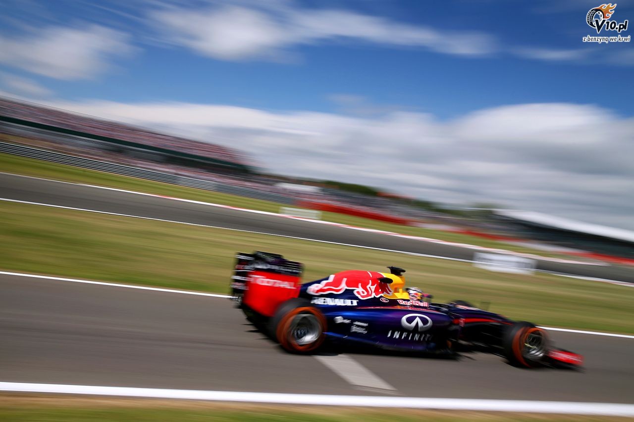Vettel o ktni w wycigu z Alonso: To byo troch gupie