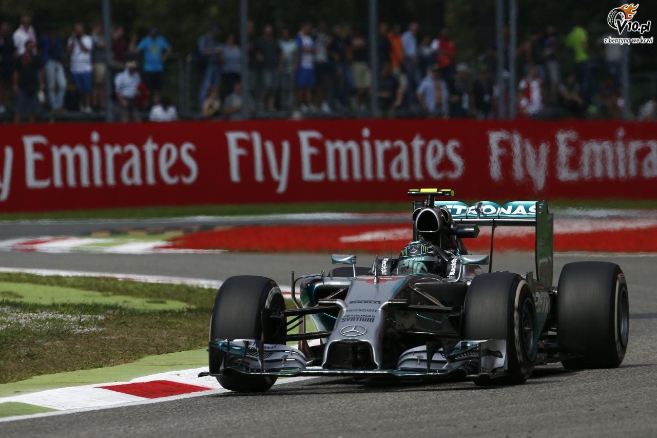 Monza - kwalifikacje: Hamilton wraca na pole position