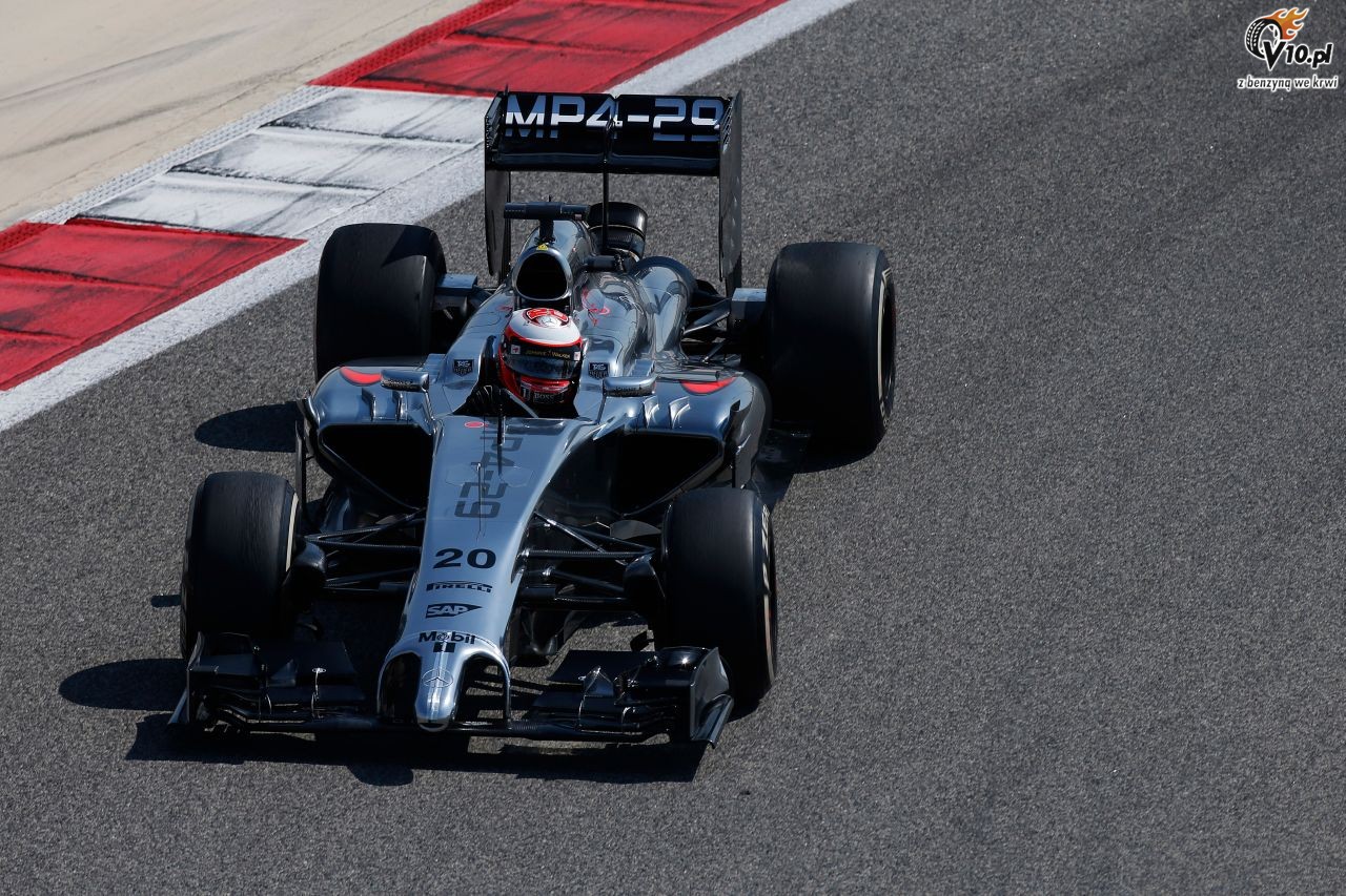 I testy F1 w Bahrajnie 2014 - dzie pierwszy
