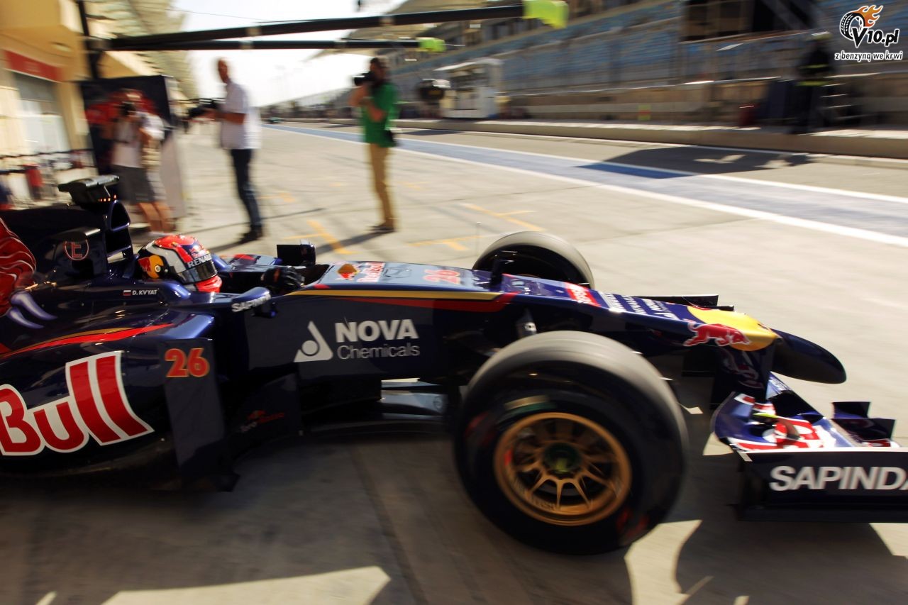 I testy F1 w Bahrajnie 2014 - dzie pierwszy
