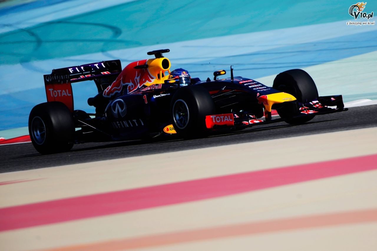 Testy F1 w Bahrajnie: Magnussen zdecydowanie najszybszy drugiego dnia