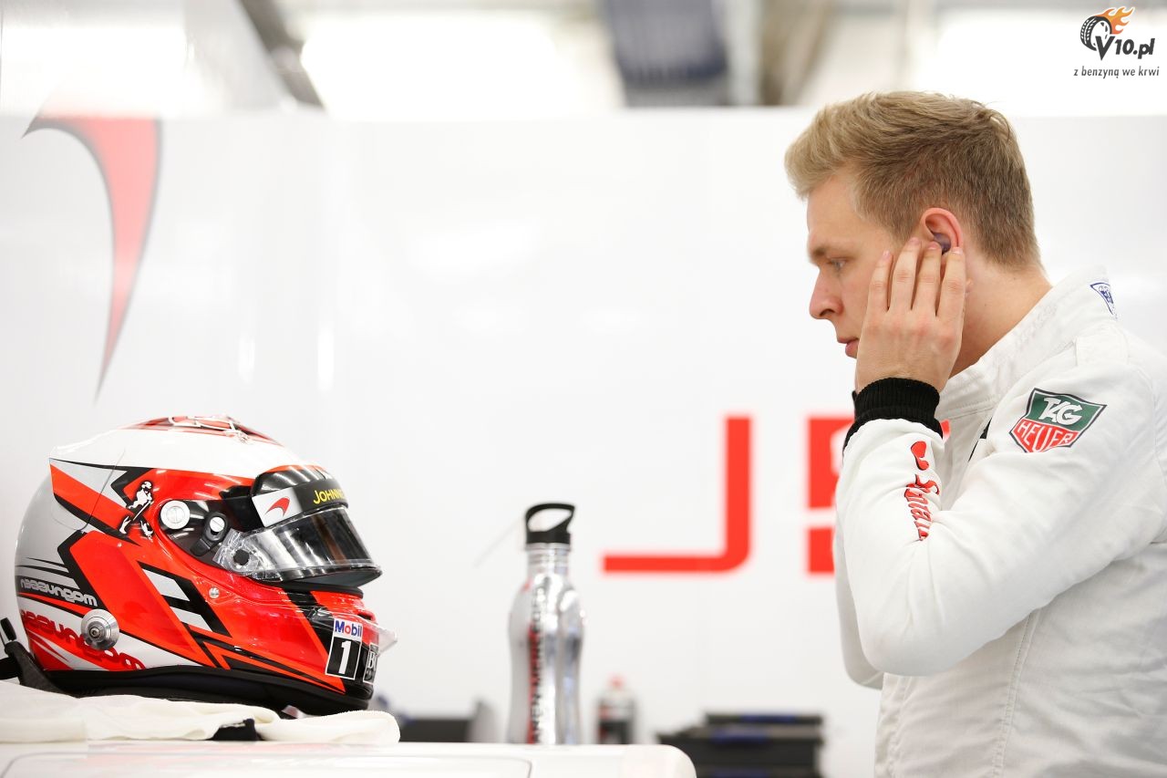 I testy F1 w Bahrajnie 2014 - dzie drugi