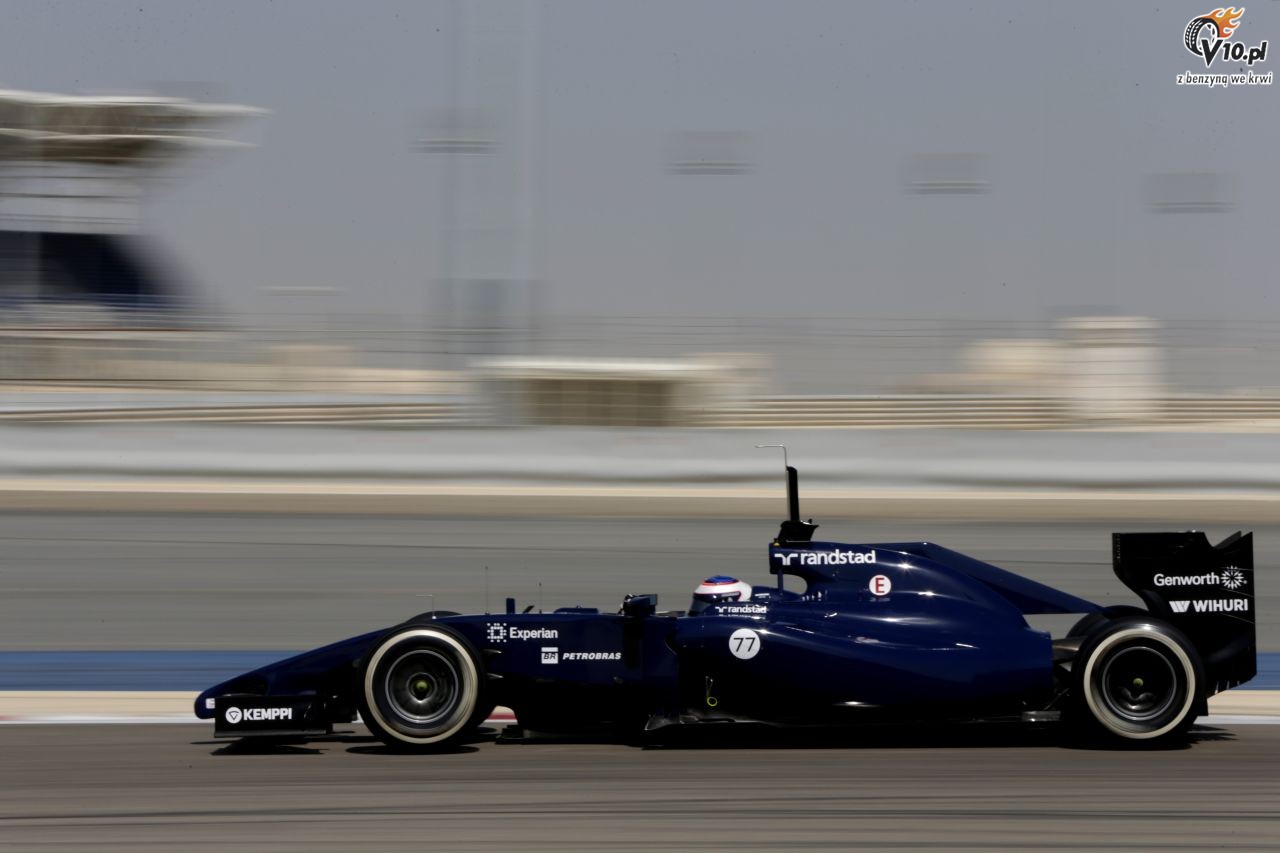 Testy F1 w Bahrajnie: Hamilton daleko przed rywalami w poranek 3. dnia