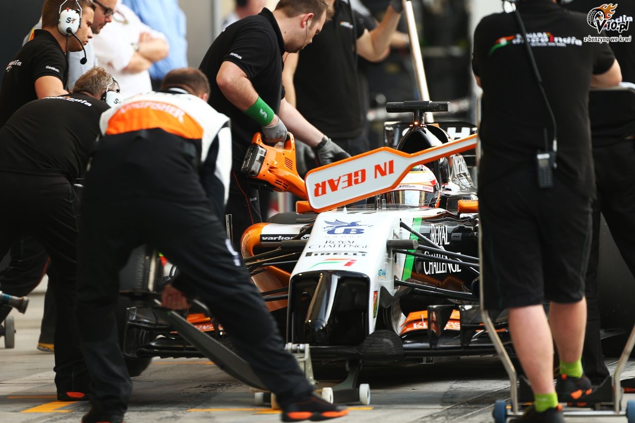 II testy F1 w Bahrajnie 2014 - dzie pierwszy