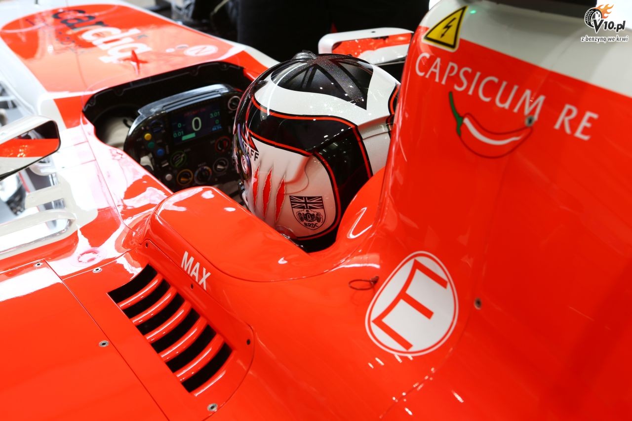 II testy F1 w Bahrajnie 2014 - dzie pierwszy