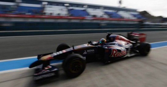 Testy F1 w Jerez 2014 - dzień pierwszy