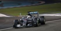 Mercedes zbada spadek formy Hamiltona