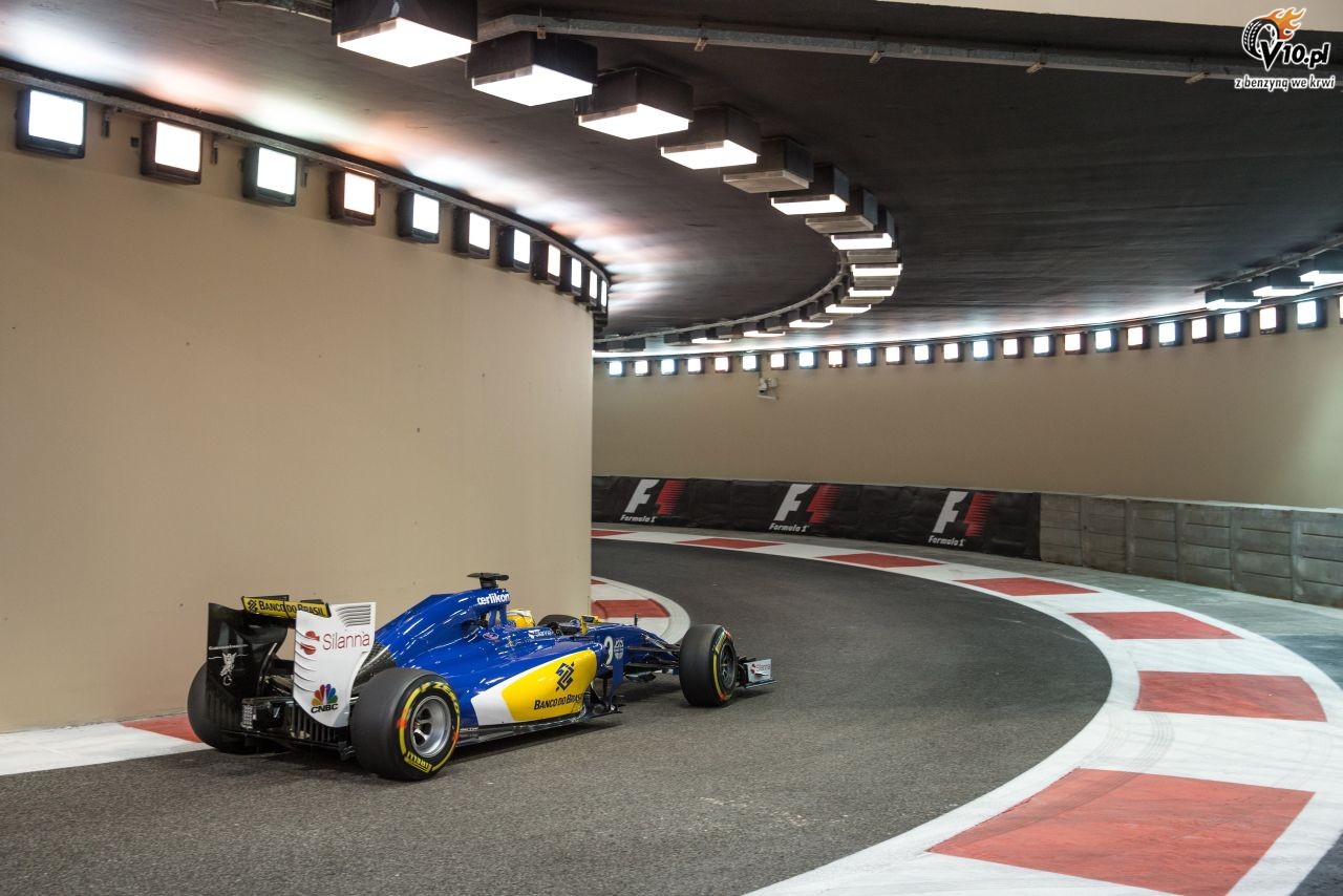 GP Abu Zabi 2015 - pitkowe treningi