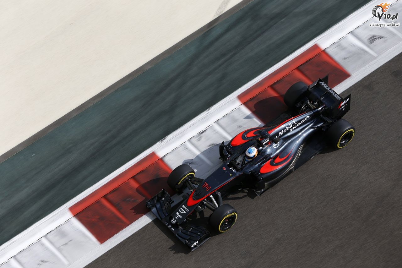 Vettel o Alonso: 'Musi mnie naprawd nienawidzi'