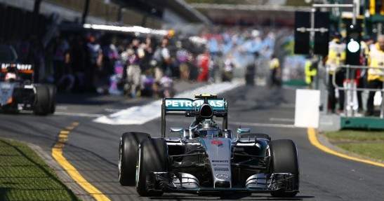 GP Australii 2015 - piątkowe treningi