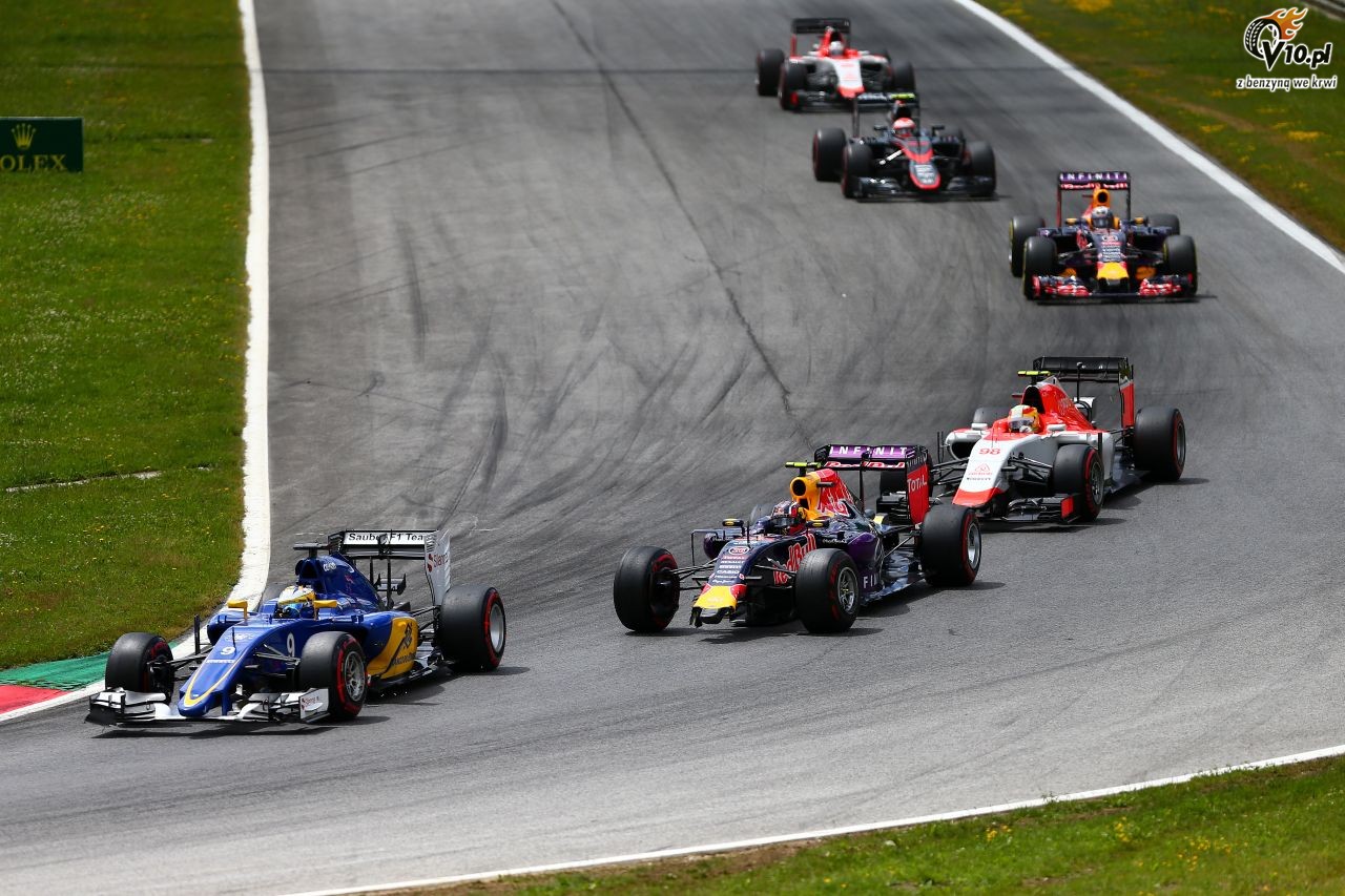 Bossowie w F1 sceptyczni wobec propozycji kibicw