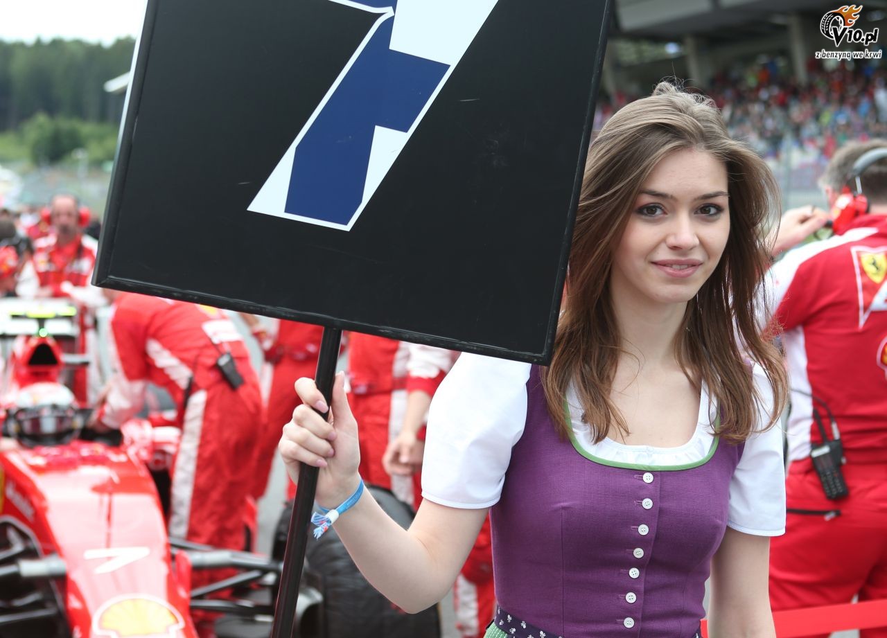 Grid Girls - czerwiec 2015