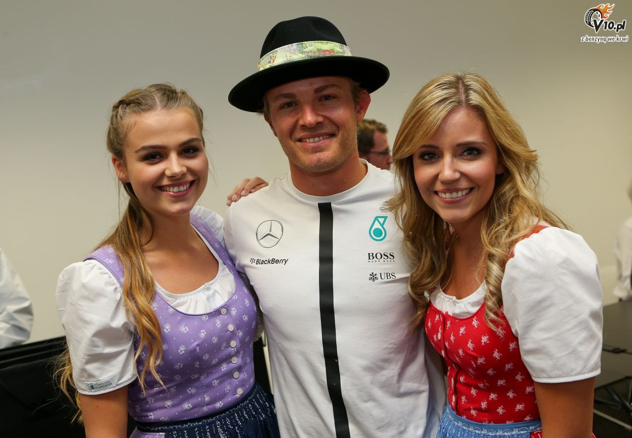 Grid Girls - czerwiec 2015