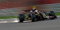 GP Bahrajnu - wycig: Hamilton ocala przed Raikkonenem