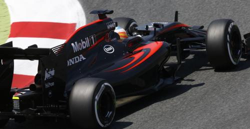 Bolid McLarena przerazi Alonso i Buttona