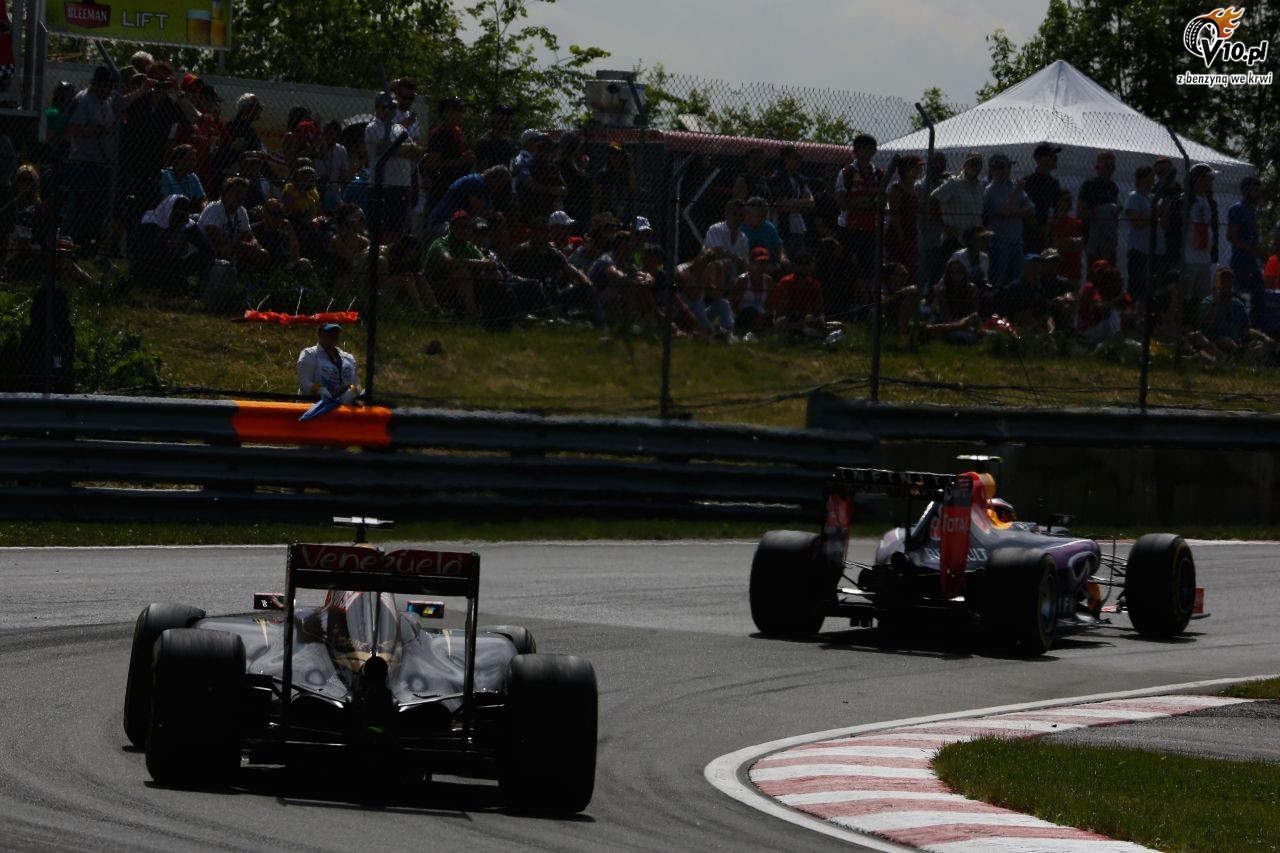 Horner wzywa do przywrcenia Formuy 1 'na penym gazie'