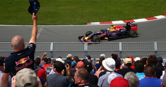 Wyścigowy weekend Formuły 1 na ulicach Monte Carlo.