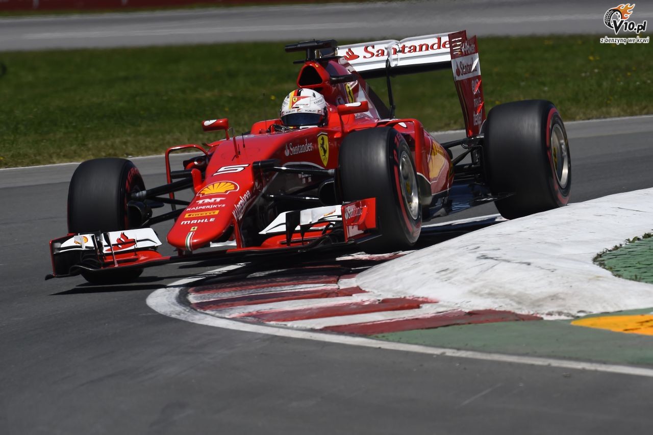 GP Kanady - wycig: Hamilton utrzyma Rosberga za plecami