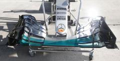 Mercedes zabra nowe przednie skrzydo na GP Chin