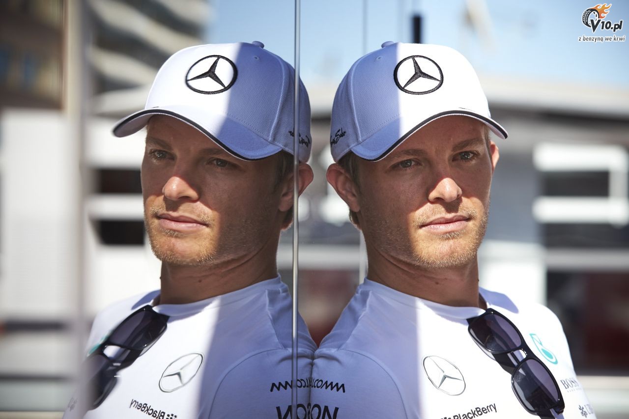 Rosberg niezudzony szczliwym zwycistwem